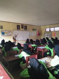 Ruang Kelas – SMK AL MAARIF BUMIAYU