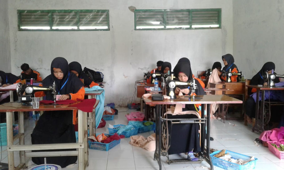 Fasilitas Lainnya – SMK DARUL FALAH AL-MASHOEMIYAH BUMIAYU