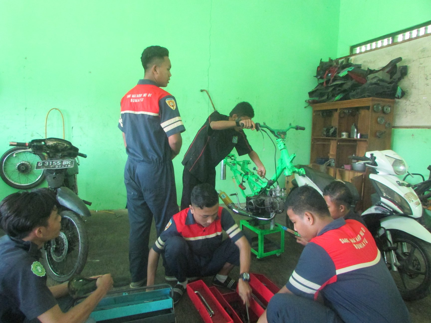Fasilitas Lainnya – SMK MA`ARIF NU 01 BUMIAYU