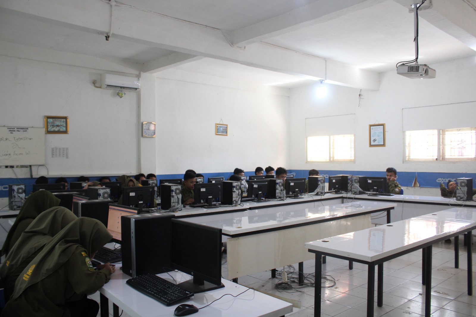 Ruang Kelas – SMK MUHAMMADIYAH BUMIAYU