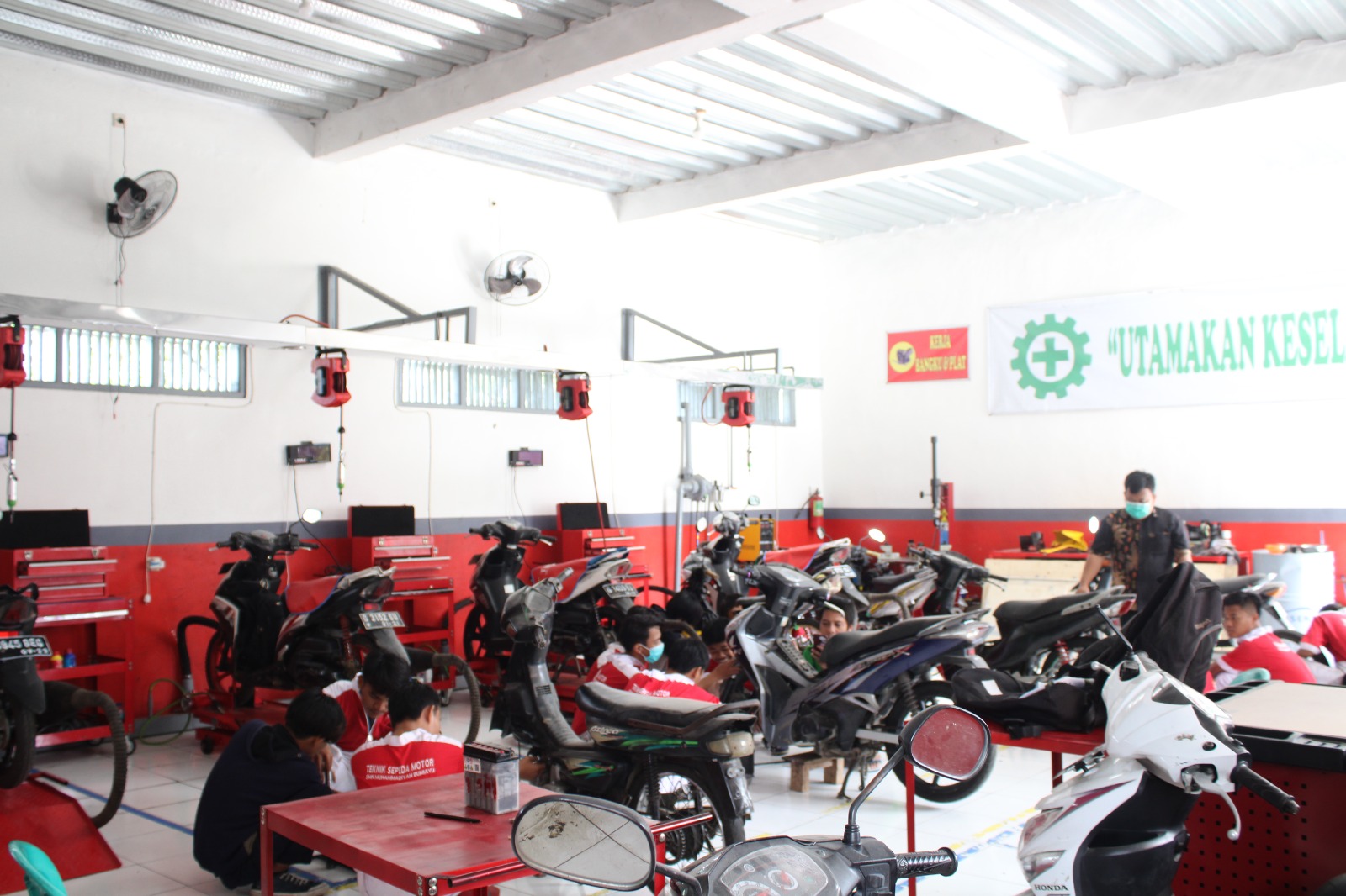 Lab. Sekolah – SMK MUHAMMADIYAH BUMIAYU