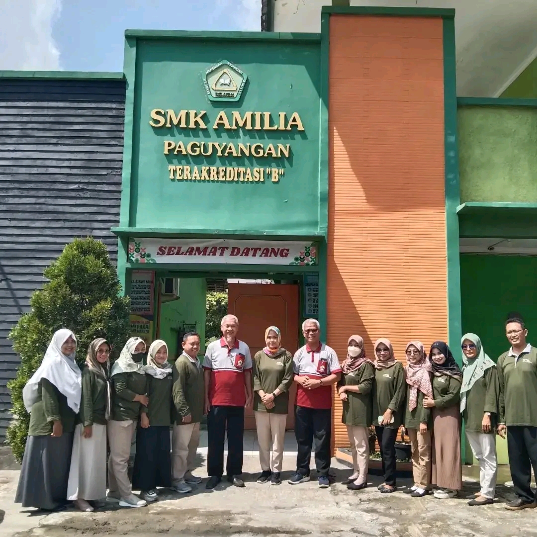 Foto Sekolah – SMK AMILIA PAGUYANGAN