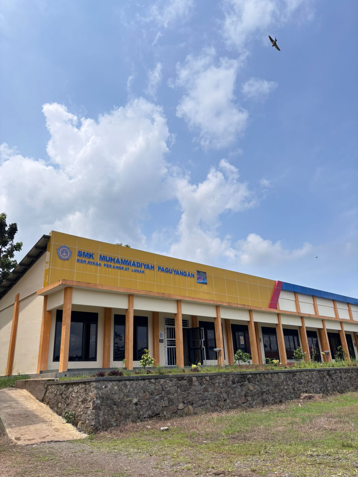 Lab. Sekolah – SMK MUHAMMADIYAH 1 PAGUYANGAN
