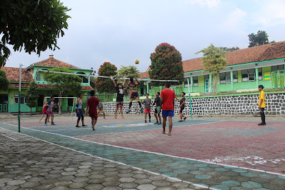 Lapangan Olahraga – SMK NURUL HUDA PAGUYANGAN