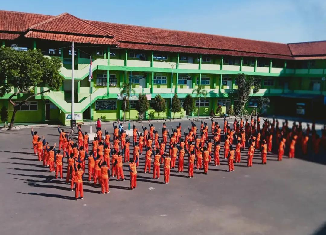 Lab. Sekolah – SMK AL HIKMAH 1 SIRAMPOG