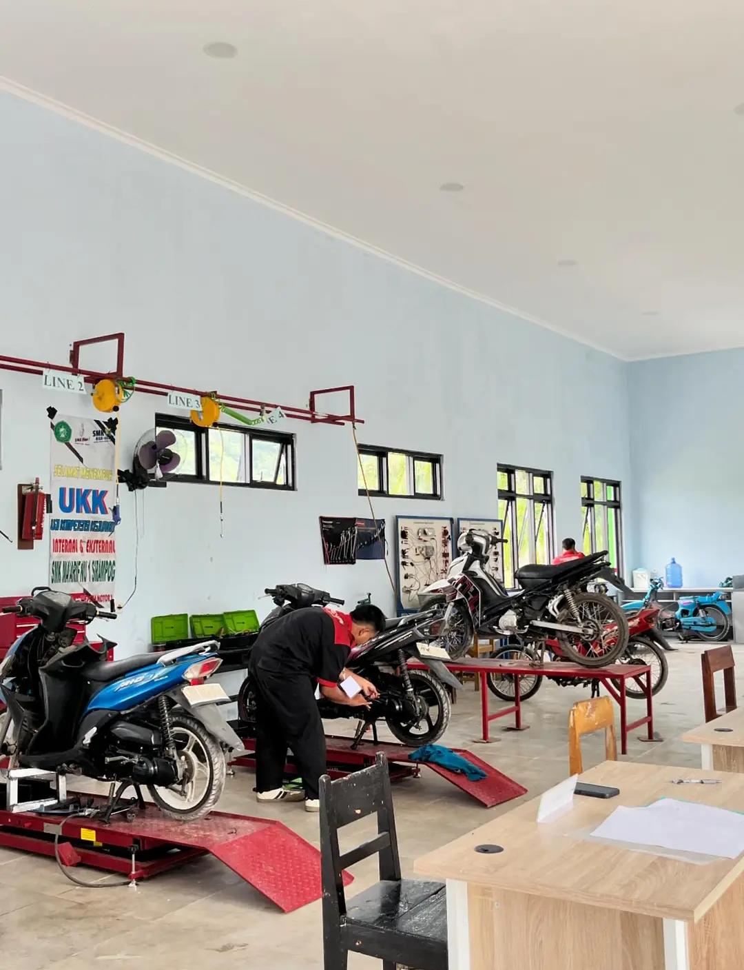 Lab. Sekolah – SMK MAARIF NU 1 SIRAMPOG