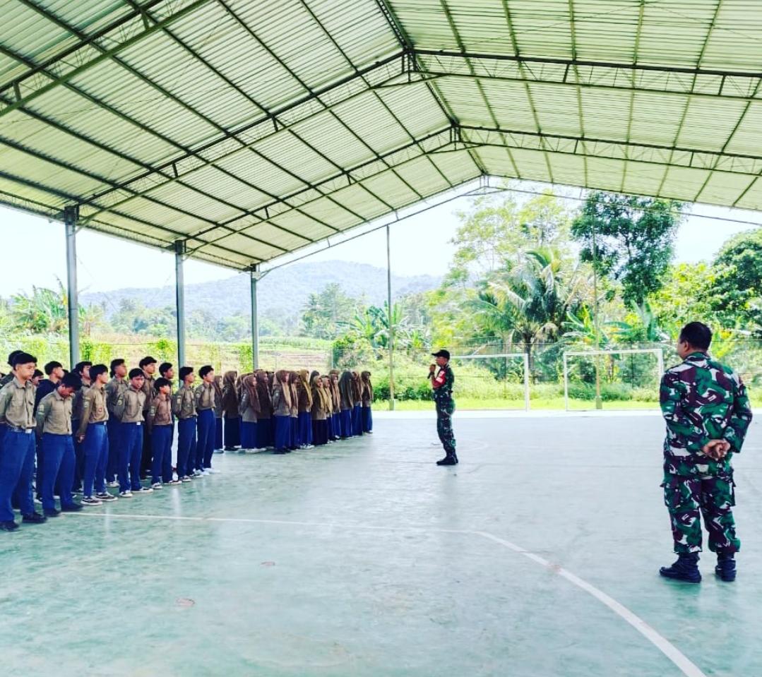 Lapangan Olahraga – SMK MUHAMMADIYAH 1 SIRAMPOG