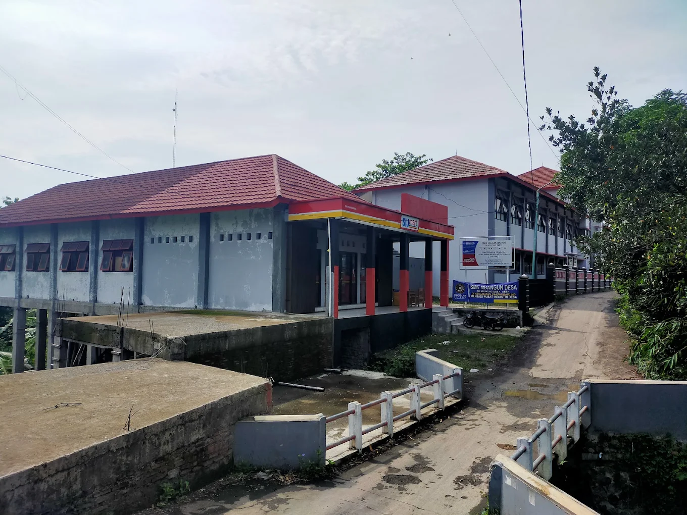 Fasilitas Lainnya – SMK ISLAM JIPANG