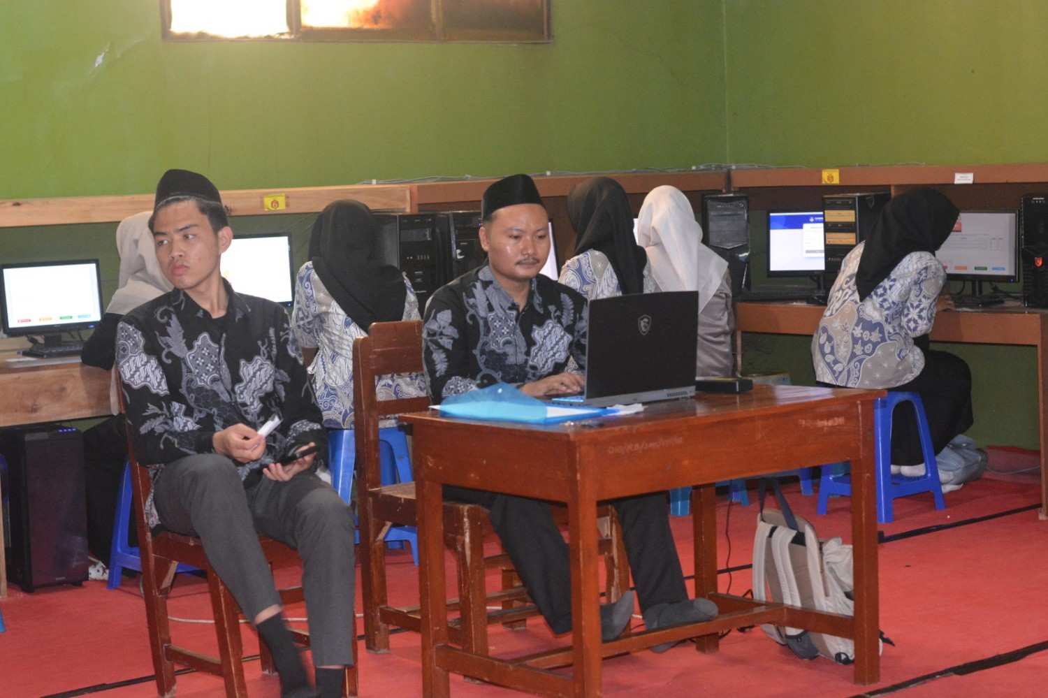 Lab. Sekolah – SMK AL HIKMAH 2 SIRAMPOG